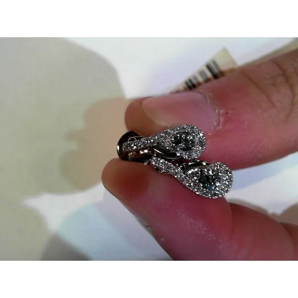 Earring Meyers Jewelers Grove City, OH