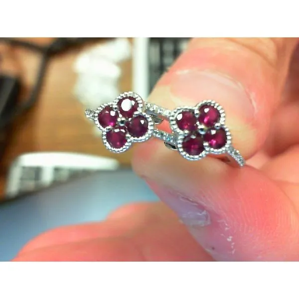 Earring Meyers Jewelers Grove City, OH