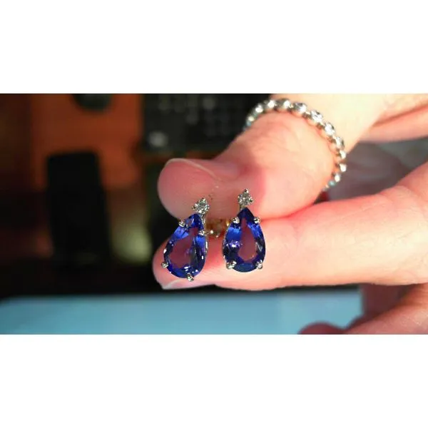 Earring Meyers Jewelers Grove City, OH