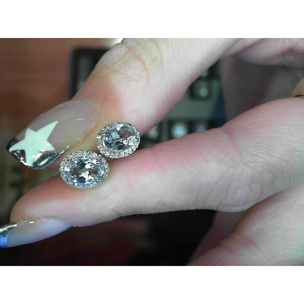 Earring Meyers Jewelers Grove City, OH