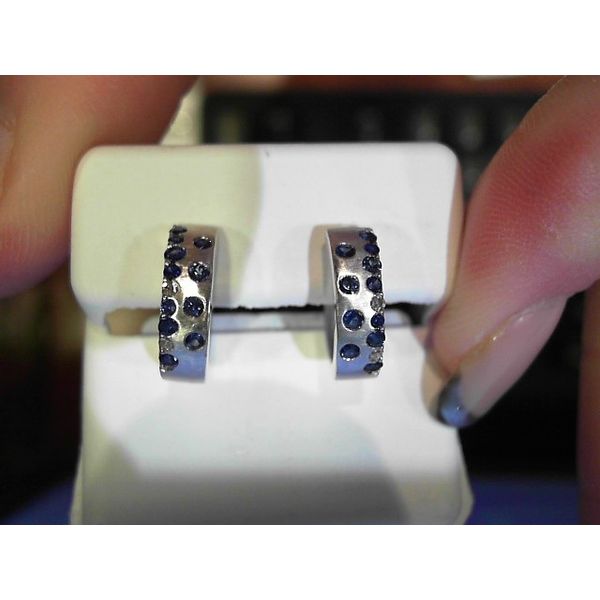 Earring Meyers Jewelers Grove City, OH
