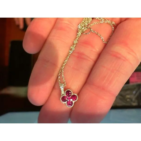 Pendant Meyers Jewelers Grove City, OH