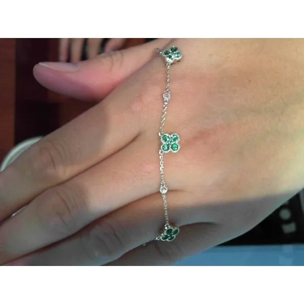 Necklace Meyers Jewelers Grove City, OH
