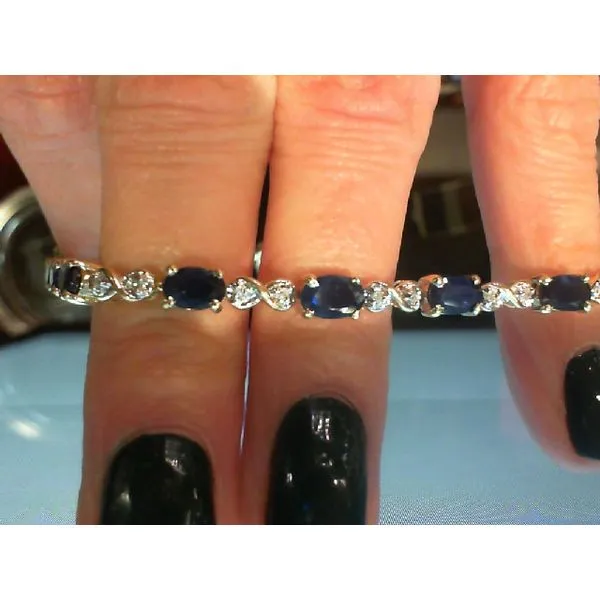 Bracelet Meyers Jewelers Grove City, OH