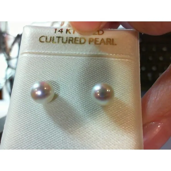 Earring Meyers Jewelers Grove City, OH