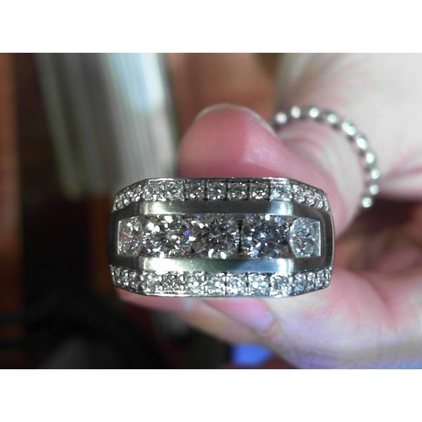 Gold Fashion Jewelry Meyers Jewelers Grove City, OH