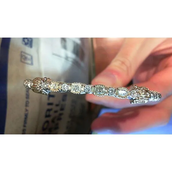 Bracelet Meyers Jewelers Grove City, OH