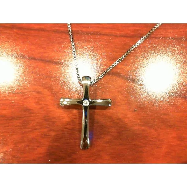 Silver Pendant with diamonds Meyers Jewelers Grove City, OH