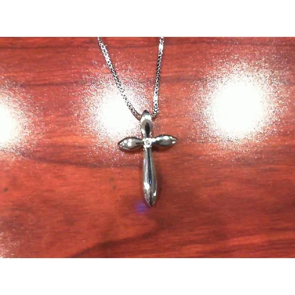 Silver Pendant with diamonds Meyers Jewelers Grove City, OH