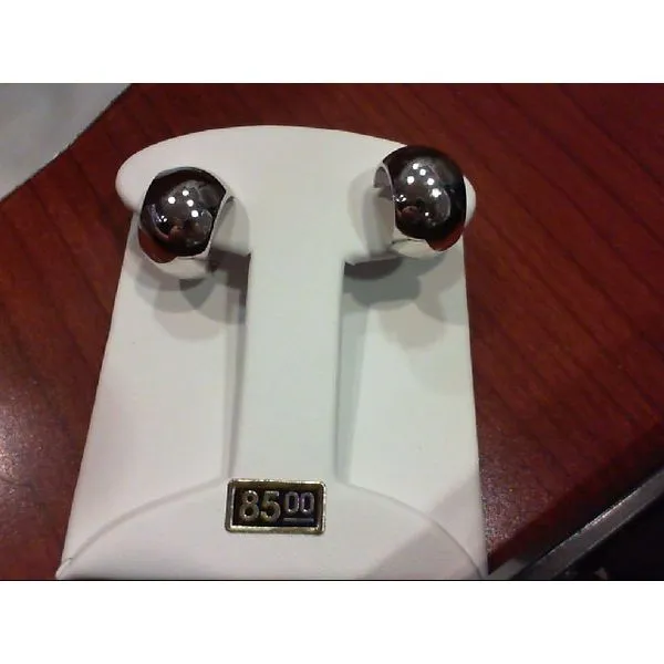 Earring Meyers Jewelers Grove City, OH