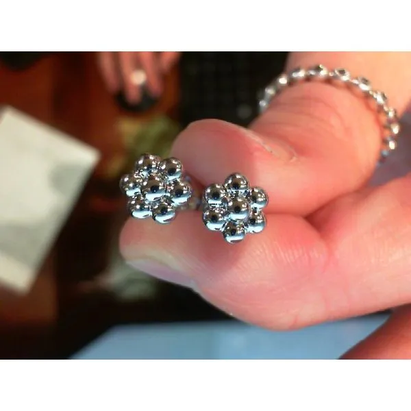 Earring Meyers Jewelers Grove City, OH