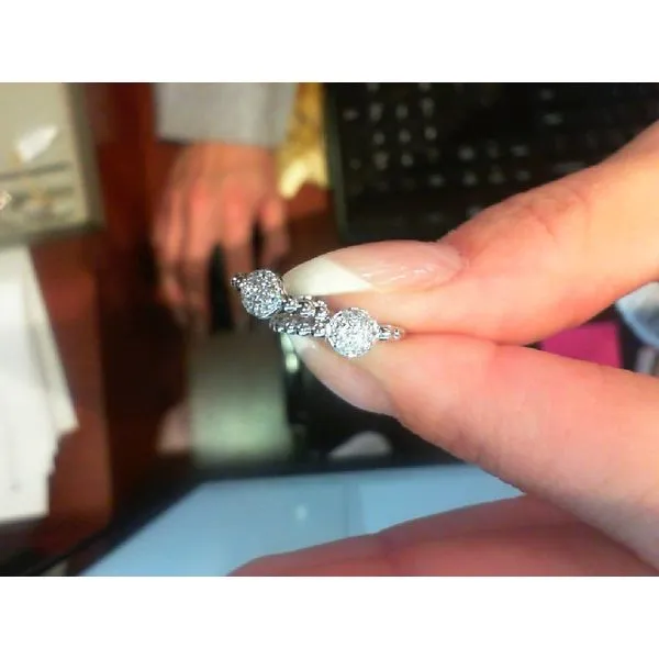 Earring Meyers Jewelers Grove City, OH