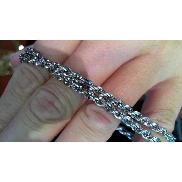 gold chains Meyers Jewelers Grove City, OH