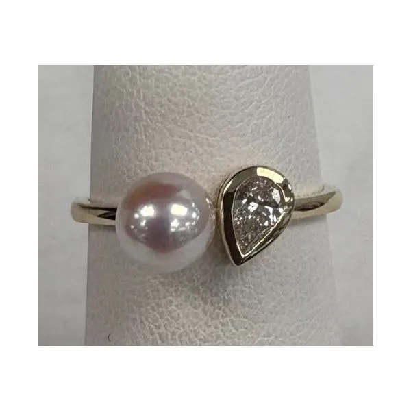 Pearl Ring Michael Szwed Jewelers Longmeadow, MA