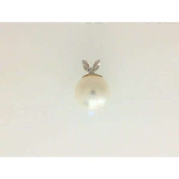 Pearl Pendant Michael Szwed Jewelers Longmeadow, MA