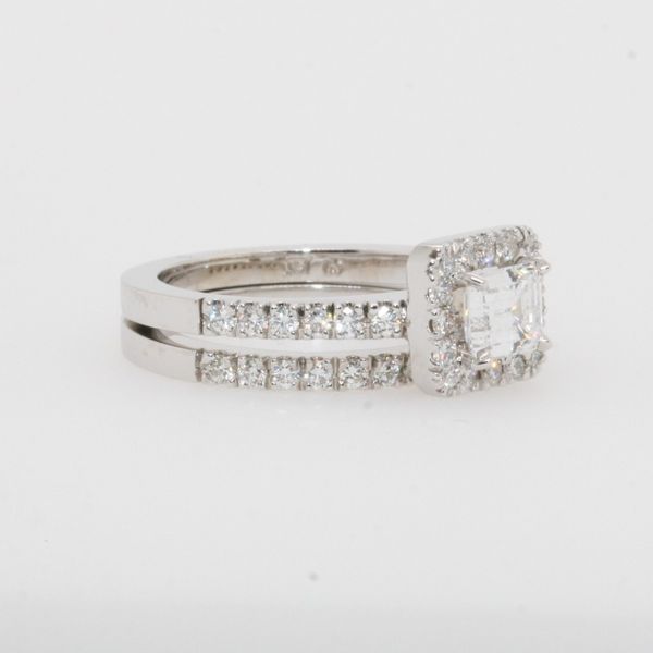 Engagement Ring Image 2 Michele & Company Fine Jewelers Lapeer, MI