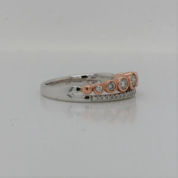 Wedding Band Image 3 Michele & Company Fine Jewelers Lapeer, MI