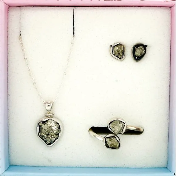 Silver Perndant Michele & Company Fine Jewelers Lapeer, MI