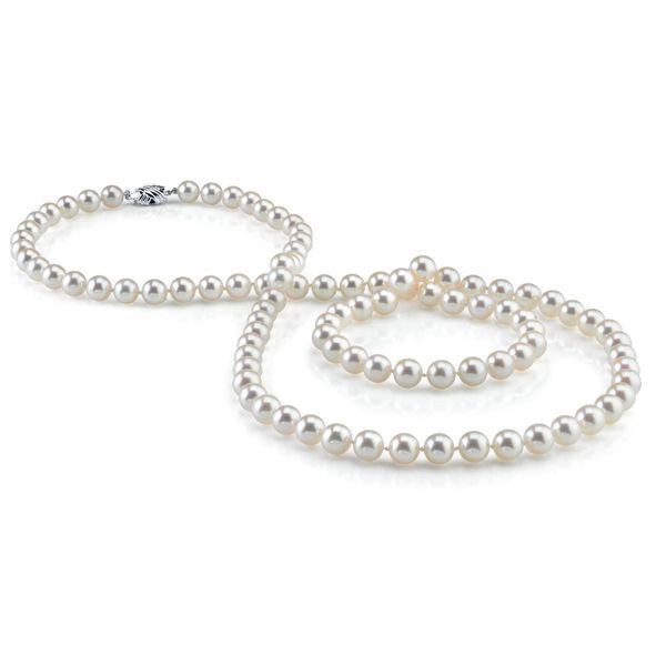 Pearl Stand Midtown Jewelers Herndon, VA