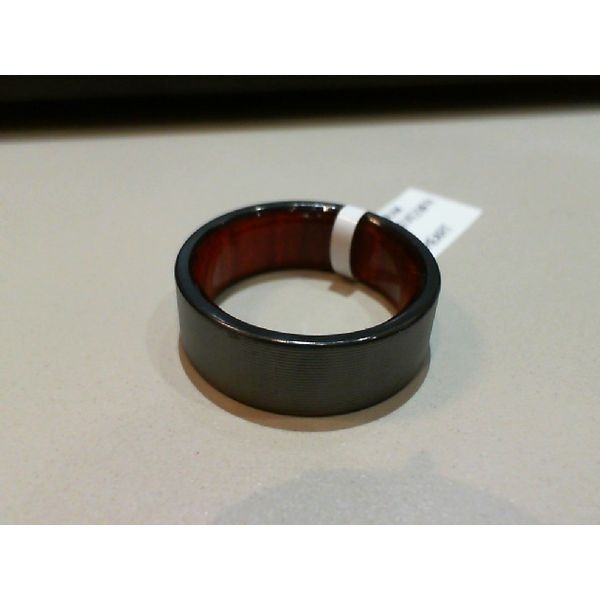 Men\'s alternative wedding bands Midtown Jewelers Herndon, VA