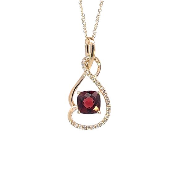 CUSHION GARNET NECKLACE Miller's Fine Jewelers Moses Lake, WA