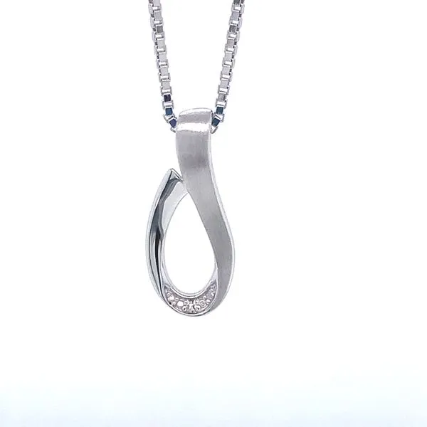SILVER LOOP NECKLACE Miller's Fine Jewelers Moses Lake, WA
