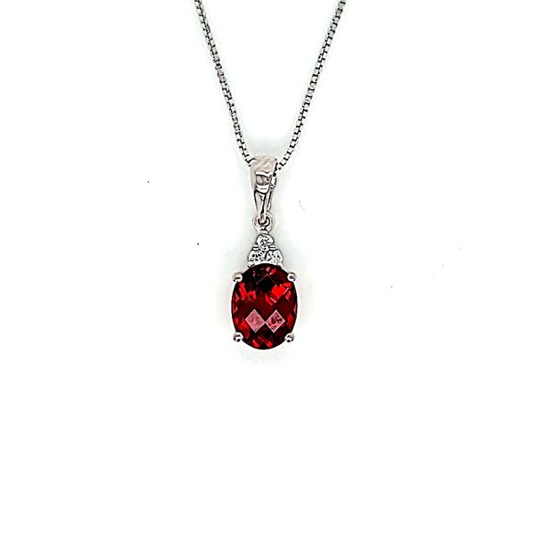 OVAL GARNET NECKLACE Miller's Fine Jewelers Moses Lake, WA