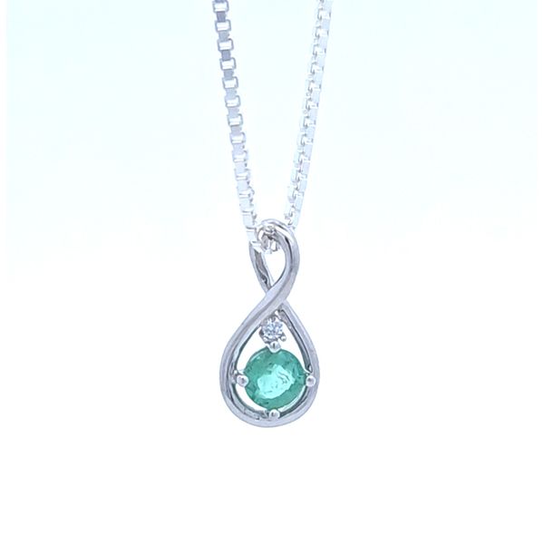 Silver/Gold Filled Pendant Miller's Fine Jewelers Moses Lake, WA