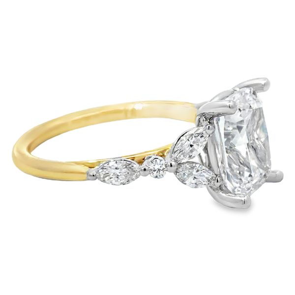 Engagement Ring Setting Image 2 Miner's Den Jewelers Royal Oak, MI