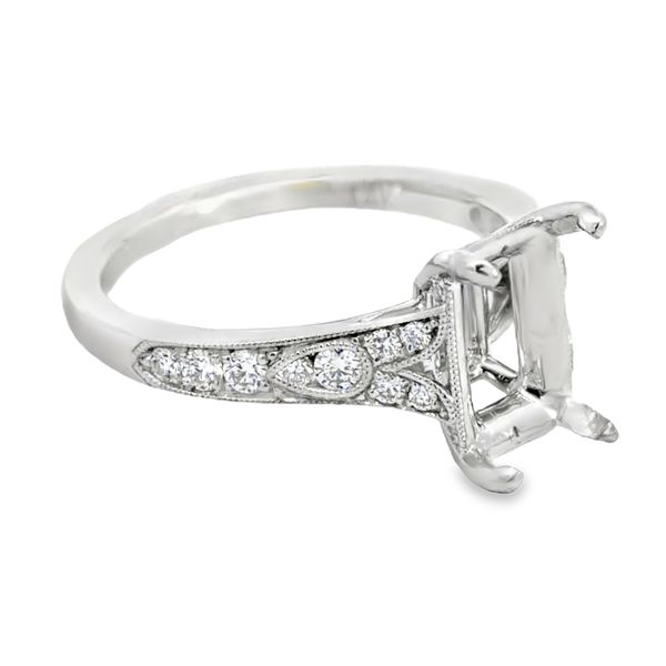 Engagement Ring Setting Image 2 Miner's Den Jewelers Royal Oak, MI