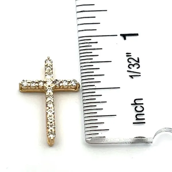 Diamond Cross Pendant Image 3 Miner's Den Jewelers Royal Oak, MI