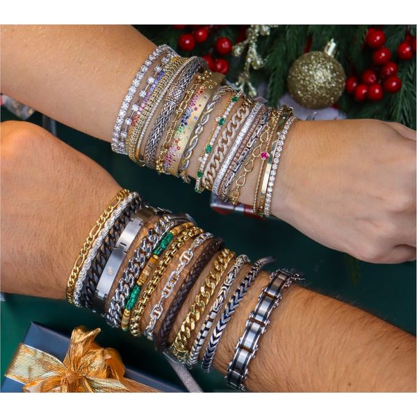 Yellow Gold & Diamond Bezel Station Bracelet Image 2 Miner's Den Jewelers Royal Oak, MI