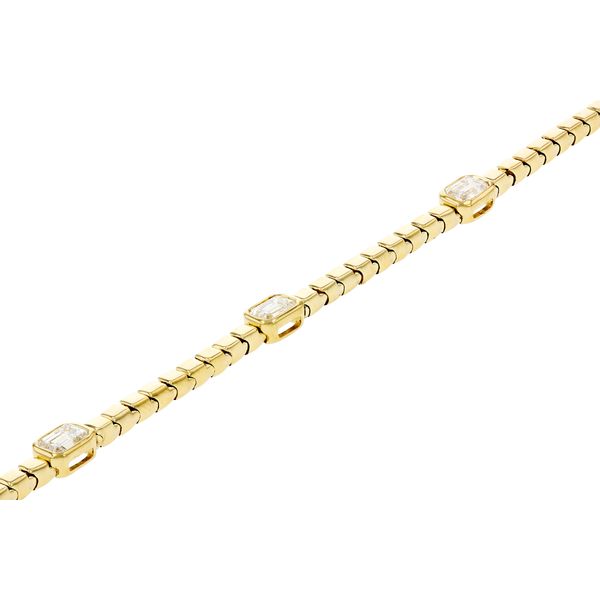 Diamond Bracelet Image 2 Miner's Den Jewelers Royal Oak, MI