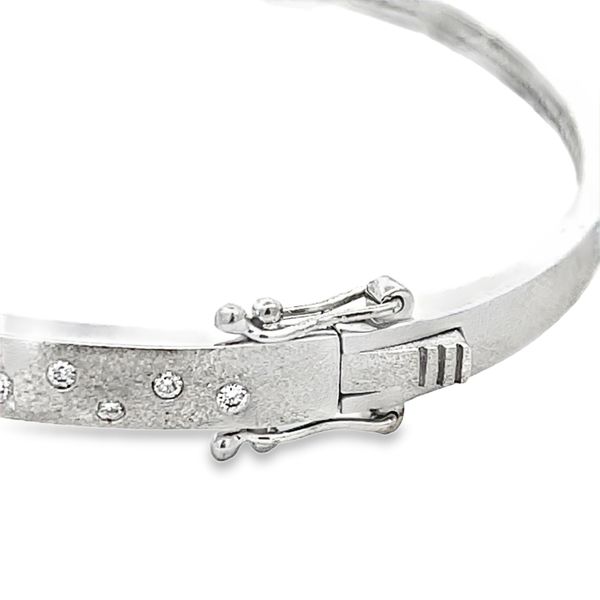 Diamond Bracelet Image 2 Miner's Den Jewelers Royal Oak, MI