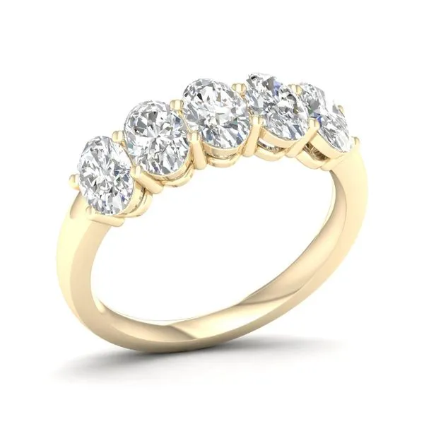 Oval Lab Grown Diamond Band Image 2 Miner's Den Jewelers Royal Oak, MI