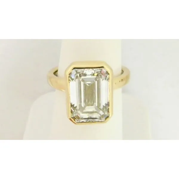 Lab Grown Diamond Ring Miner's Den Jewelers Royal Oak, MI