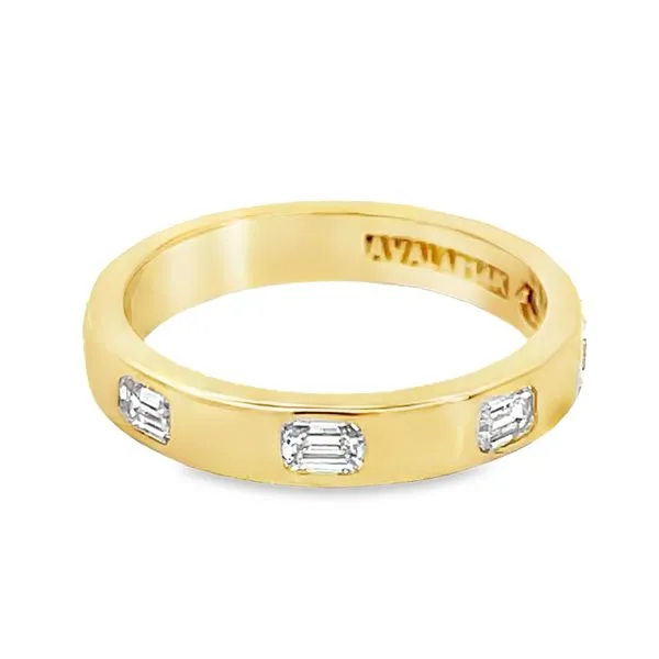 Modern Flush Set Lab Grown Diamond Ring
