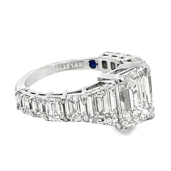 Lab Grown Diamond Ring