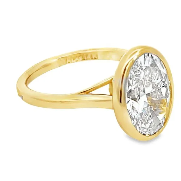 Lab Grown Diamond Ring