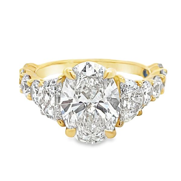 Lab Grown Diamond Ring Miner's Den Jewelers Royal Oak, MI