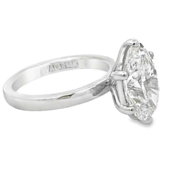 Lab Grown Diamond Ring Image 2 Miner's Den Jewelers Royal Oak, MI