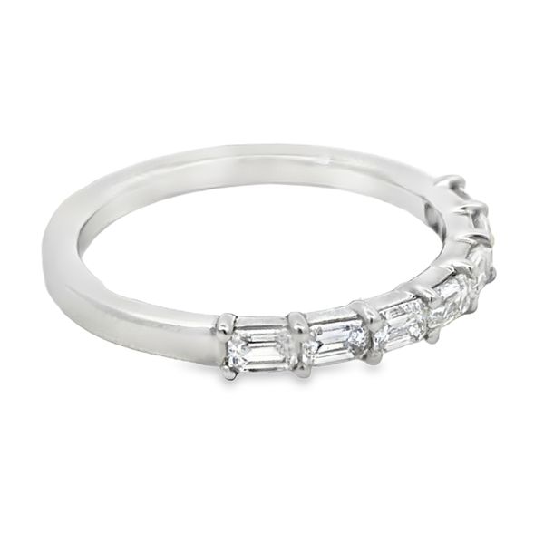 Lab Grown Diamond Ring Image 2 Miner's Den Jewelers Royal Oak, MI