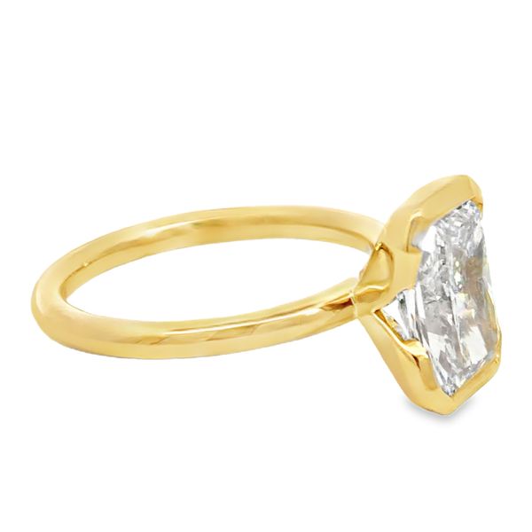 Lab Grown Diamond Ring Image 2 Miner's Den Jewelers Royal Oak, MI