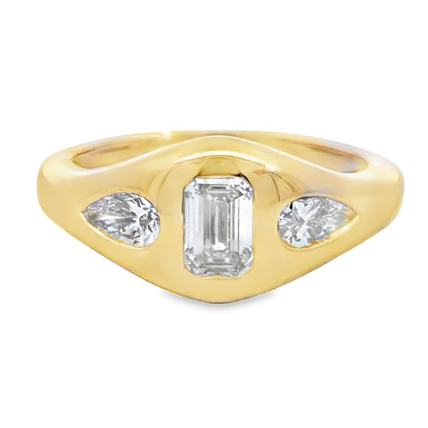 Lab Grown Diamond Ring Miner's Den Jewelers Royal Oak, MI