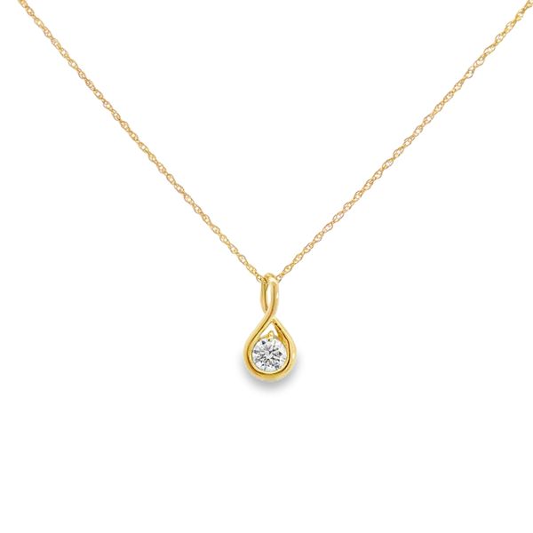 Lab Grown Diamond Pendant Image 2 Miner's Den Jewelers Royal Oak, MI