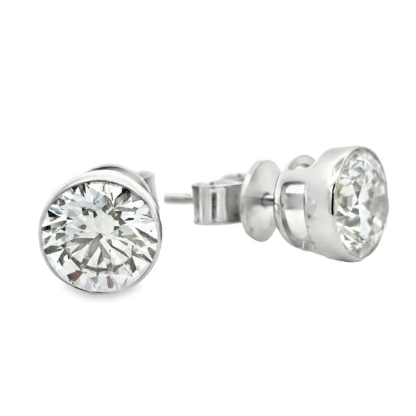 Lab Grown Diamond Earrings Miner's Den Jewelers Royal Oak, MI