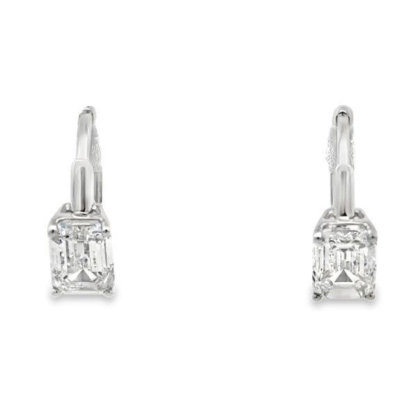 Lab Grown Diamond Earrings Miner's Den Jewelers Royal Oak, MI