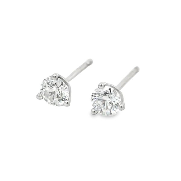 Lab Grown Diamond Studs Miner's Den Jewelers Royal Oak, MI
