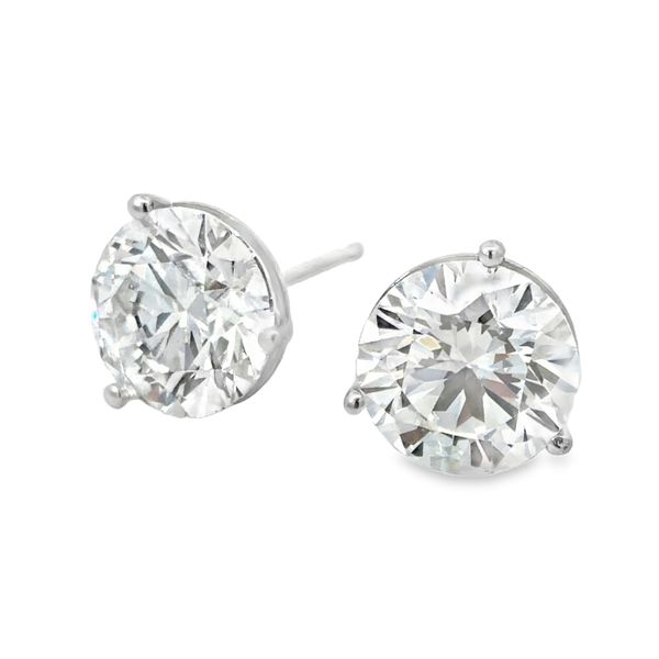 Lab Grown Diamond Studs Miner's Den Jewelers Royal Oak, MI