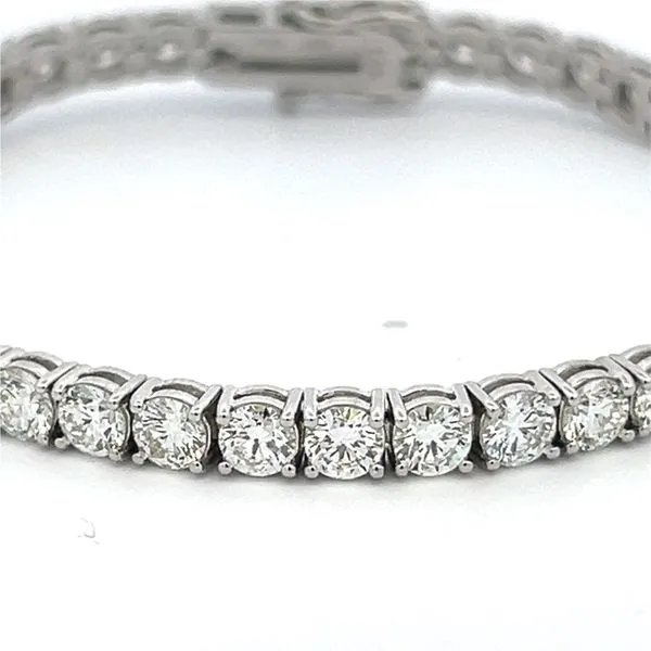 Lab Grown Diamond Bracelet Image 2 Miner's Den Jewelers Royal Oak, MI